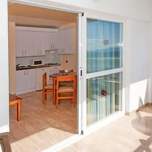 ** Hotel apartamentowy Mar Blau Hiszpania