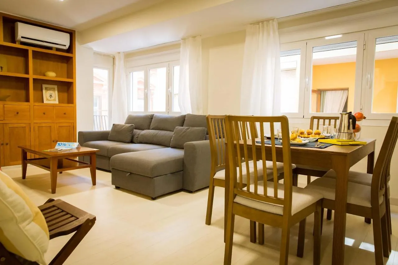 Апартаменты Holidays2Malaga Beatas & Balcon